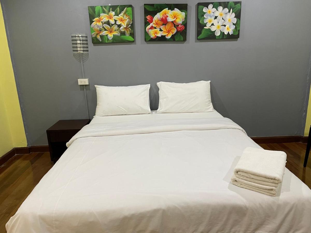 Nawaporn Place Phuket Exteriör bild