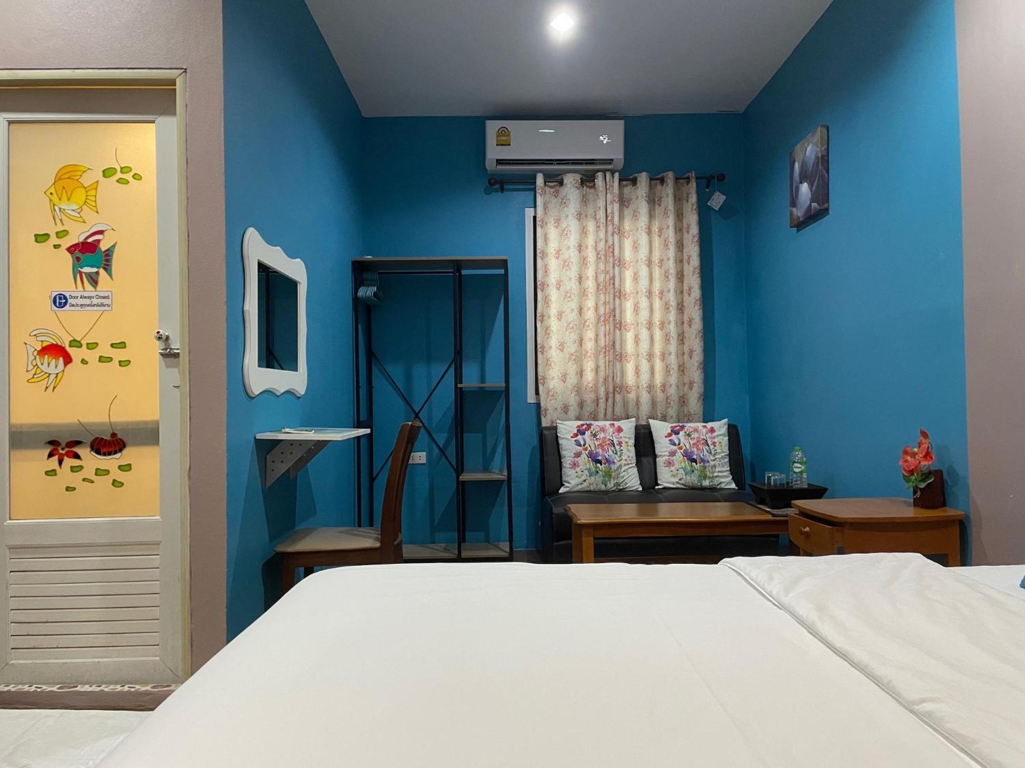 Nawaporn Place Phuket Exteriör bild
