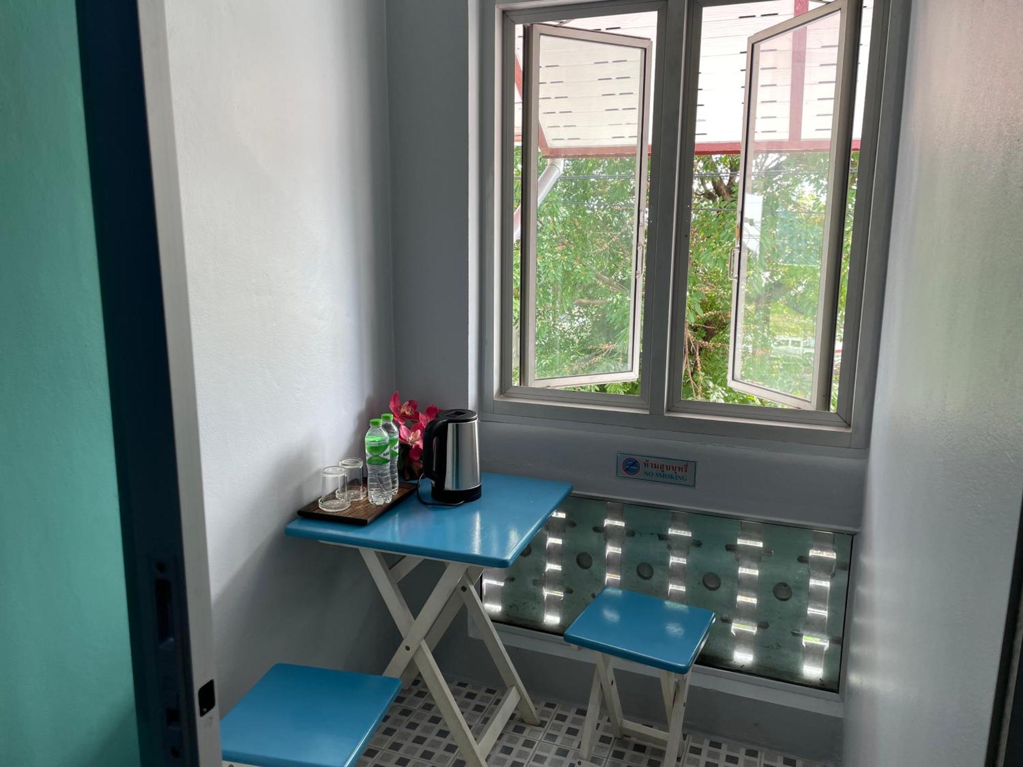 Nawaporn Place Phuket Exteriör bild